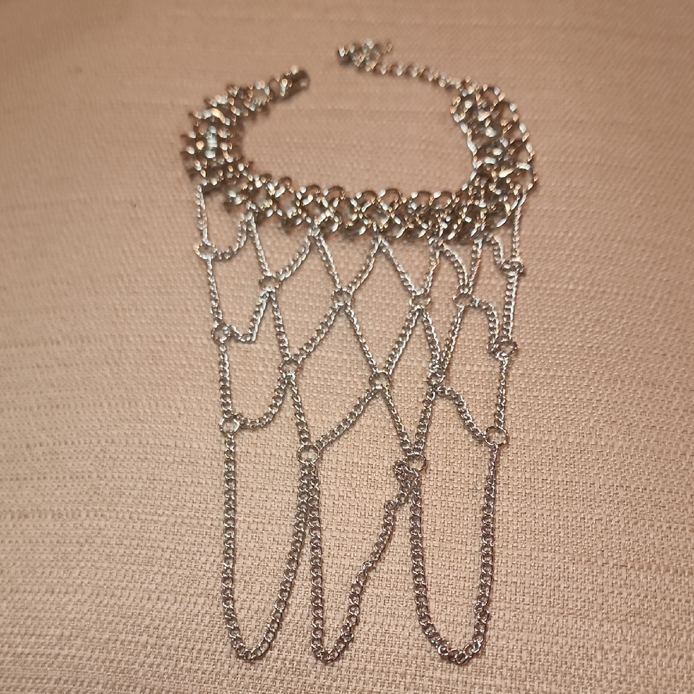 New Urban Outfitters Silver-Tone Three Finger Chain Bracelet, NWOT